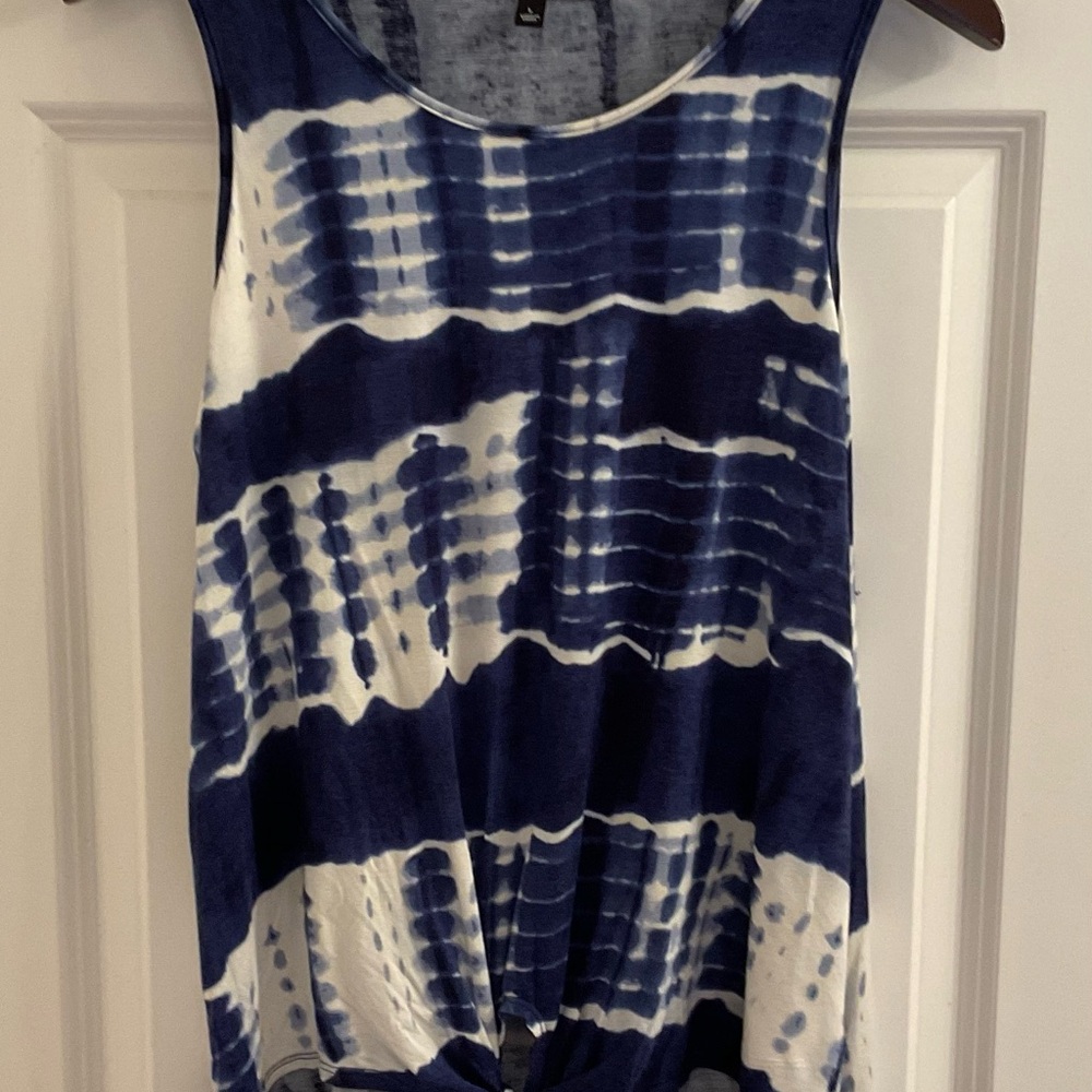 Signature Studio Tie Dye Tank Top - Size Large - Picture 2 of 8